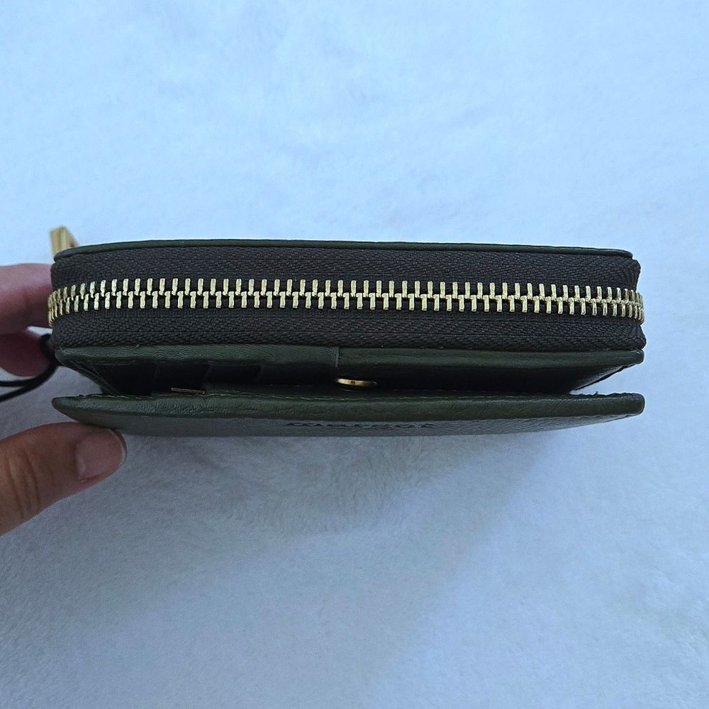 Margot New York🗽 "Gina" Compact Wallet - NWT - Picture 3 of 16